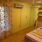 Διαμέρισμα Apartment Opera